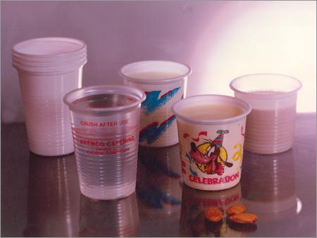 Disposable Plastic Cups/Glasses