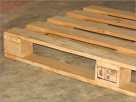 4 Way Wooden Pallets