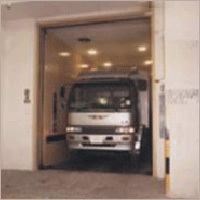 Vertical Elevator With Car
