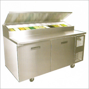 Under Counter Refrigerator with Pizza Make Up