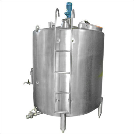 Vertical Milk Storage Tanks