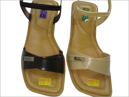 Shoe
