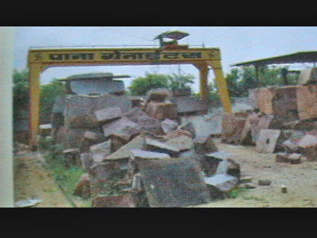 Gantry Crane Without Overhang