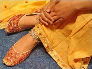 Ladies Punjabi Jutti