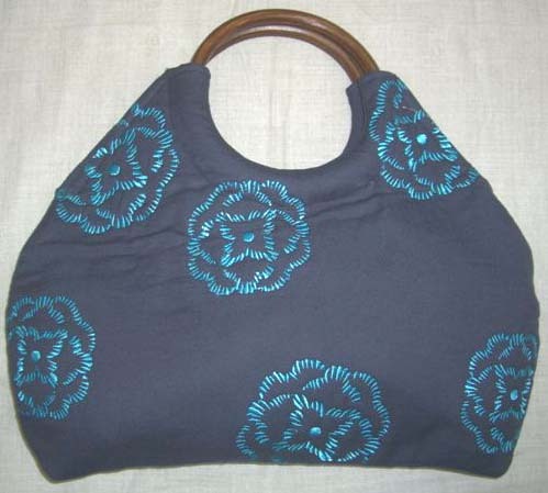 FLOWER EMBROIDERED BAG