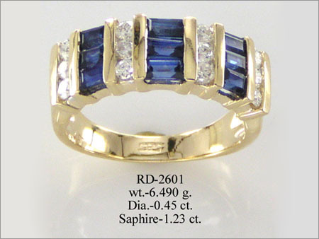 Blue Sapphire Diamond Ring