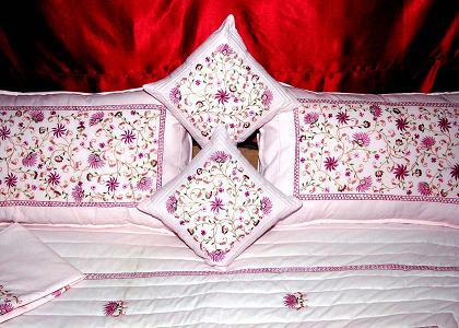 Kamal Bedspreads