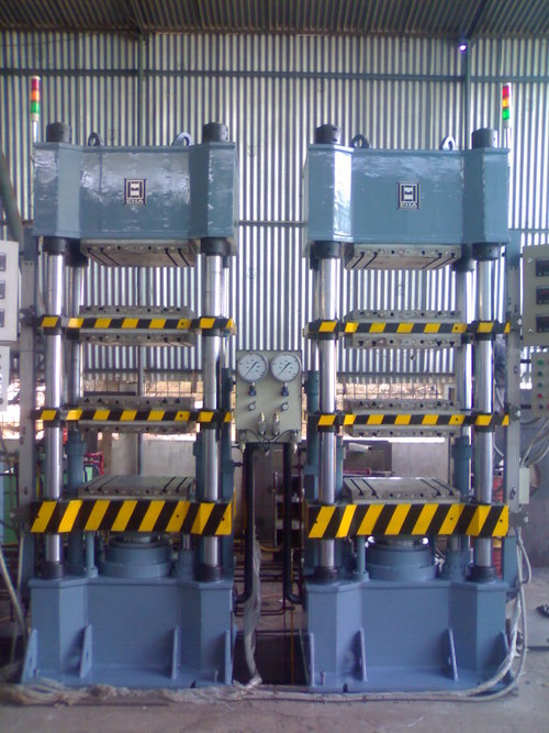 Moulding Press