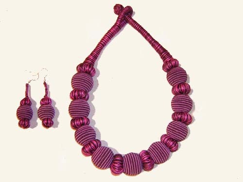 Bead choker and earring