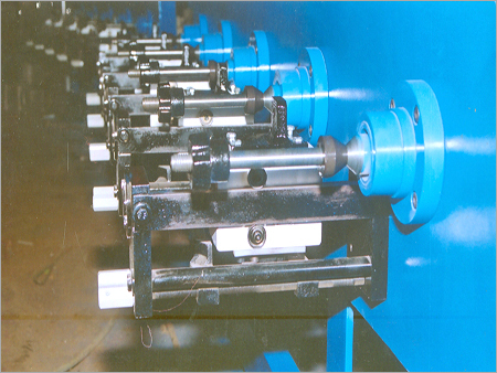 Individual Travering Unit For Effect Head