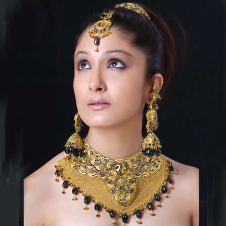 Gold Bridal Jewelery
