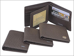 Smart Wallets - Genuine Leather, 110x95x25 mm, Brown | RFID Blocking, Slim Design, Secure Storage, 6+ Compartments