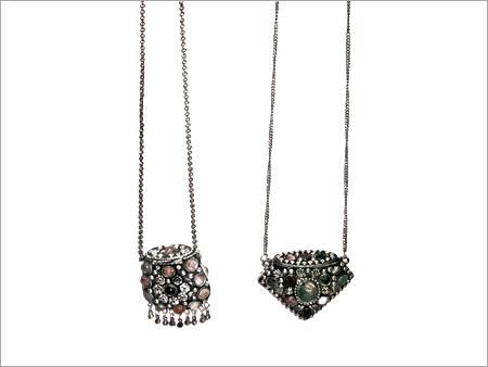 Metallic Necklace with Small Box