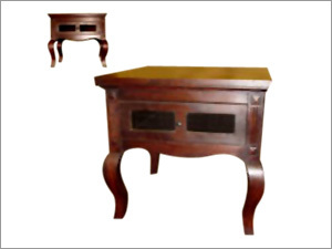 Furniture Colonial (LH 1756)