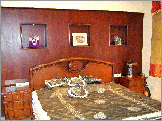 Bedroom (Wooden Back Wall)