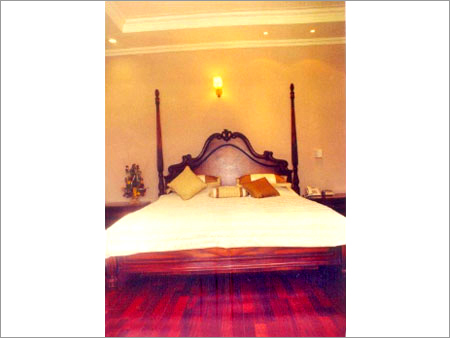 Interior Decorators/Decorative Items