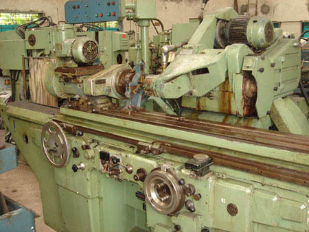 Cylindrical Grinders