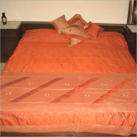 Designer Bed Linen With Cushion Covers