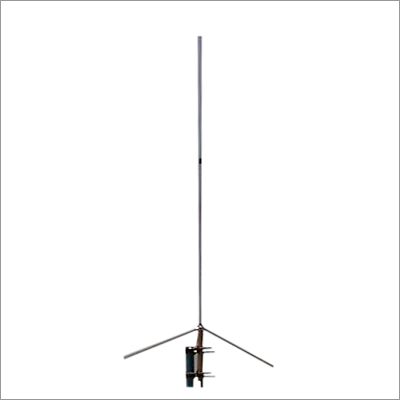 Ground Plane Antenna With Radiator