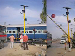 Solar Blinker for Level Crosing