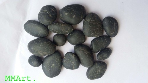 Jet Black Natural Rough Pebble Stone Round Grevels Natural Pebbles Rough Stone Black Polished Black Stone
