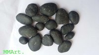 Jet Black Natural Rough Pebble Stone Round Grevels Natural Pebbles Rough Stone Black Polished Black Stone Size: 15-35 Mm & 30-60 Mm