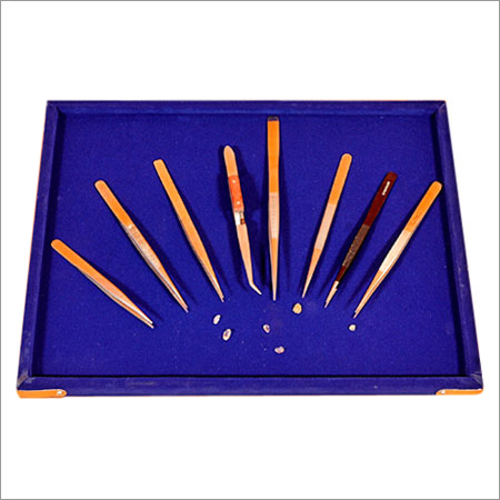 Tweezers