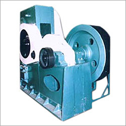 Plate Cutting Shearing Machine