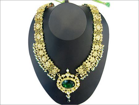Fancy Kundan Jewelery
