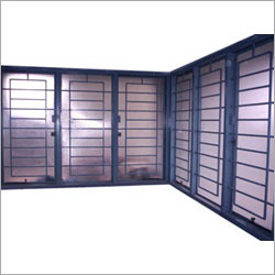 Corner Window (Single Shutter)