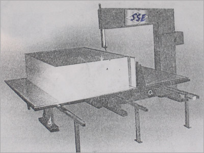 Vertical Foam Cutting Machine