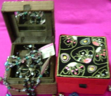 Square Jewellery Box