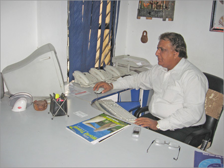 Travel Agents & Tour Operators