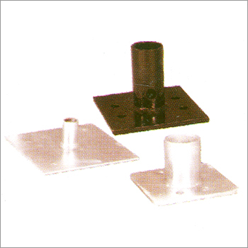 Base Plate With Pipe/Pin 150x150x5/6mm Steel, Powder Coated, Pre-Drilled Holes, Versatile Mounting