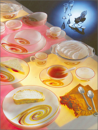 Dinner Set and Other Tableware