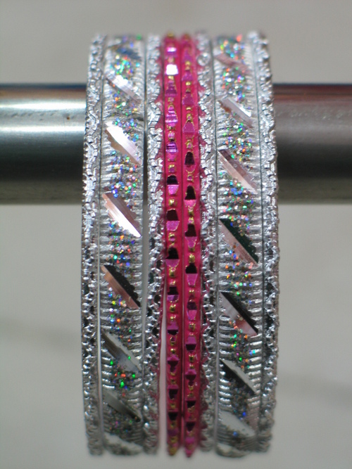 Trendy Metal Bangles