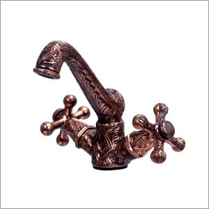 Centre Hole Basin Mixer