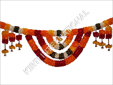 Ribbon Decoration Lari