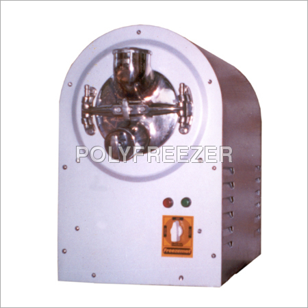 Ice Cream Churner
