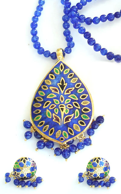 MEENAKARI