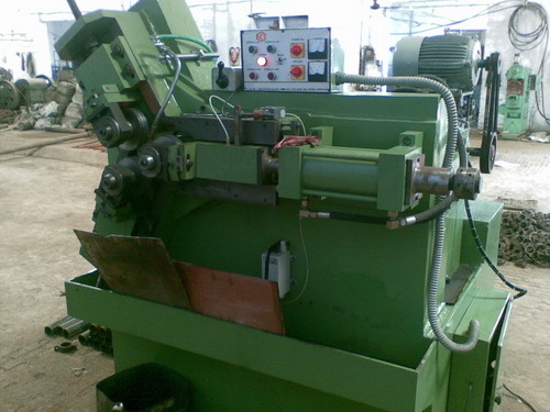 Thread Rolling Machine Three Roll Type