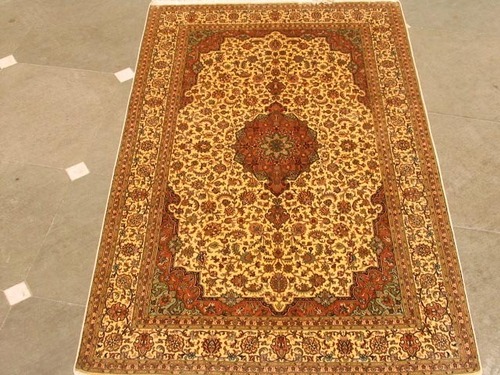 Hand Made Hand Knotted Pure Silk Carpet - 2036 Beig