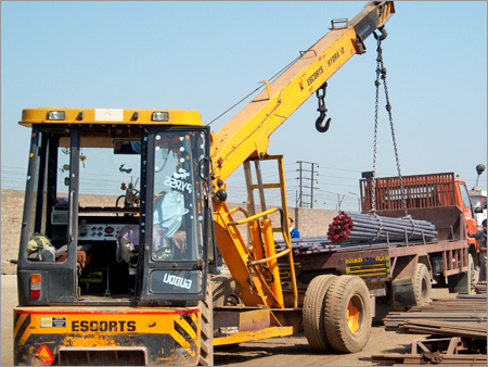 CRANE LOADING