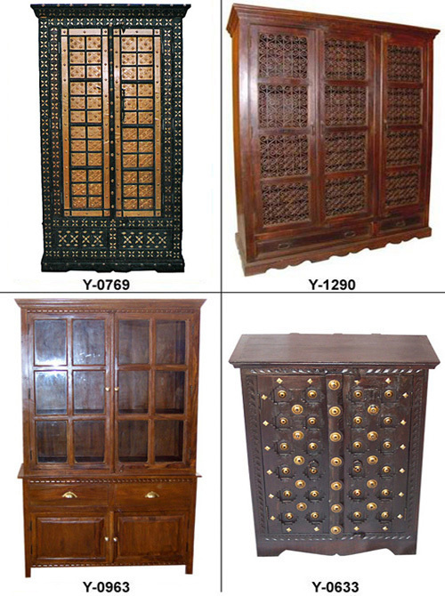 WOODEN ALMIRAH