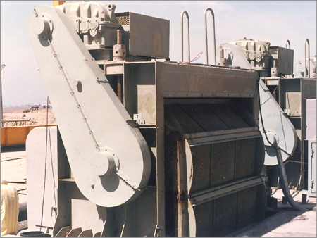 Traveling Water Screen