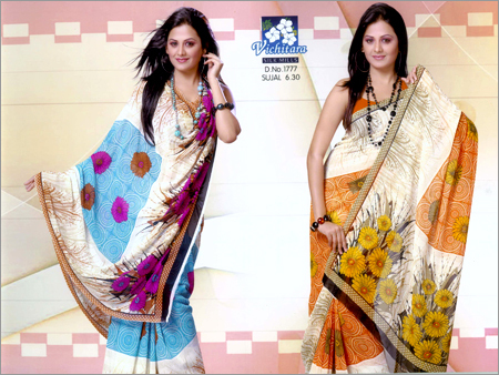 Printed Saree With Flower Print