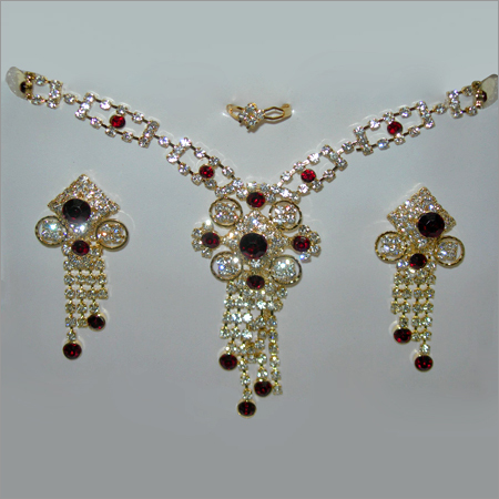 Beaded Stone Necklace Set