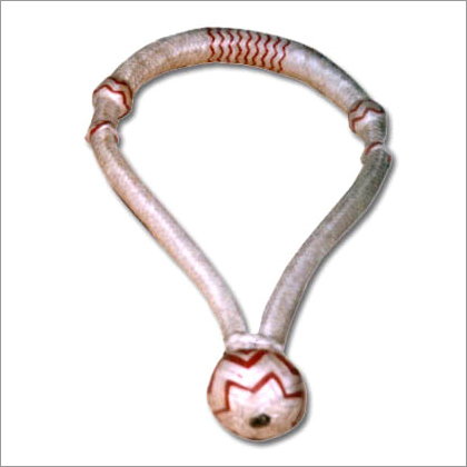 Bozel - Leather 45-55 cm White With Red Lining Knot Design, Durable Equestrian Accessory