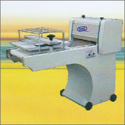 Dough Moulder