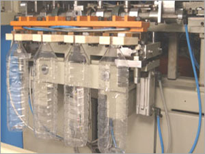 Automatic Pet Blow Moulding Machine